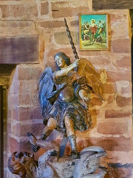 St.Michael mit einem Hermaphrodit Teufel